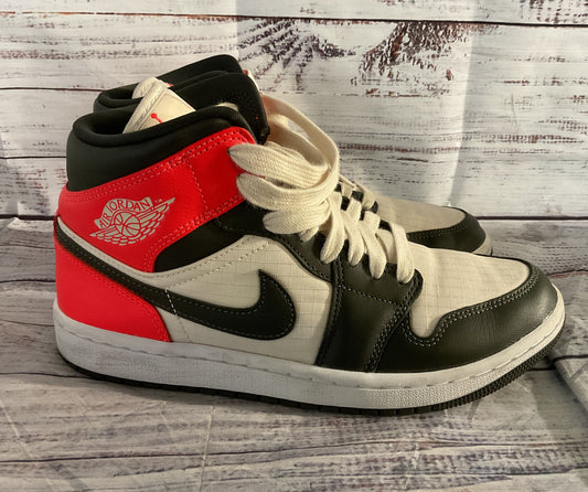 Air Jordan 1 Mid SE Newsprint Sneakers Multicolor 8