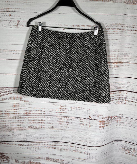 NWT French Connection Black and White Tweed Skirt Size 8 Retail $128