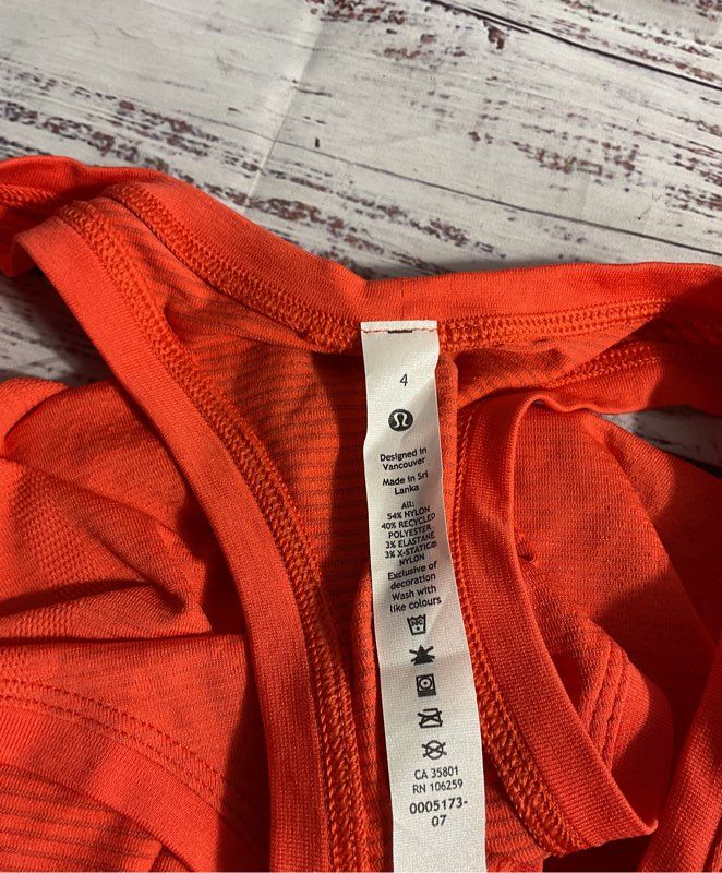 NEW Lululemon Swiftly Tech Racerback Tank Top 2.0 Race Size 4 Solar Orange