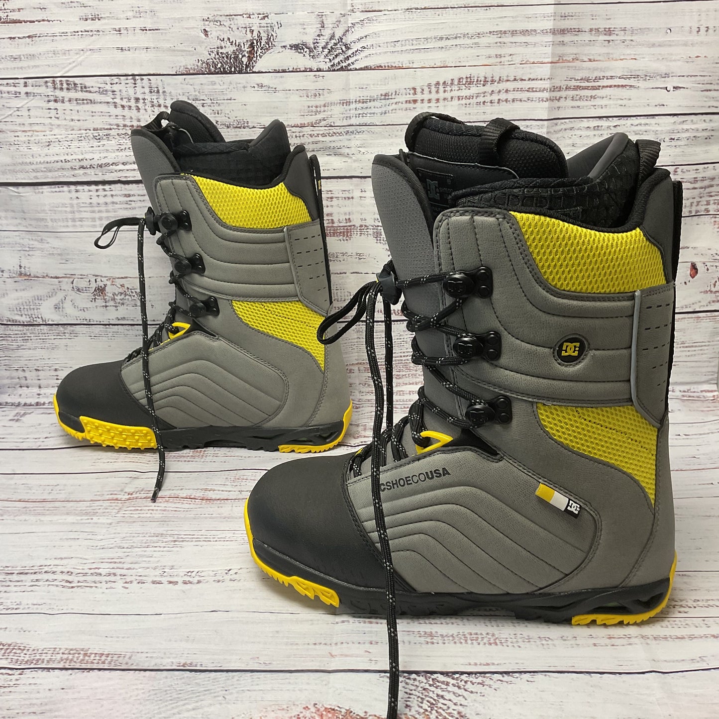 DC Scendent 2017 Gray Yellow Snowboard Binding Boots Size 9