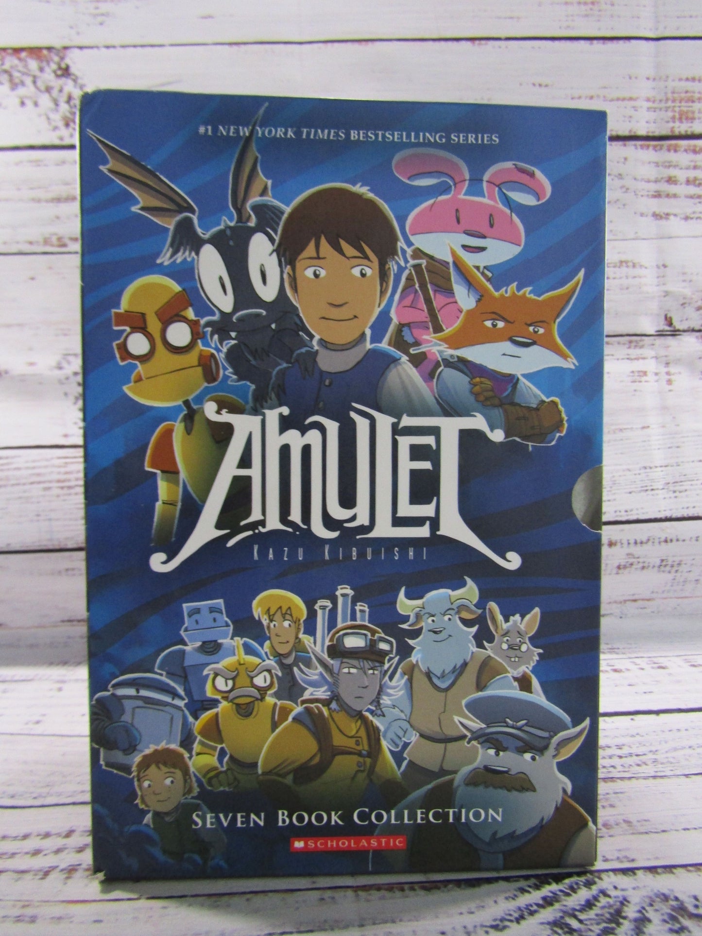 Kazu Kibuishi Amulet Seven Book Collection