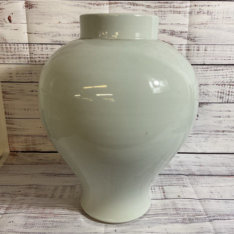 VTG. Porcelain Japanese Cherry Blossom Motif Vase- 16"