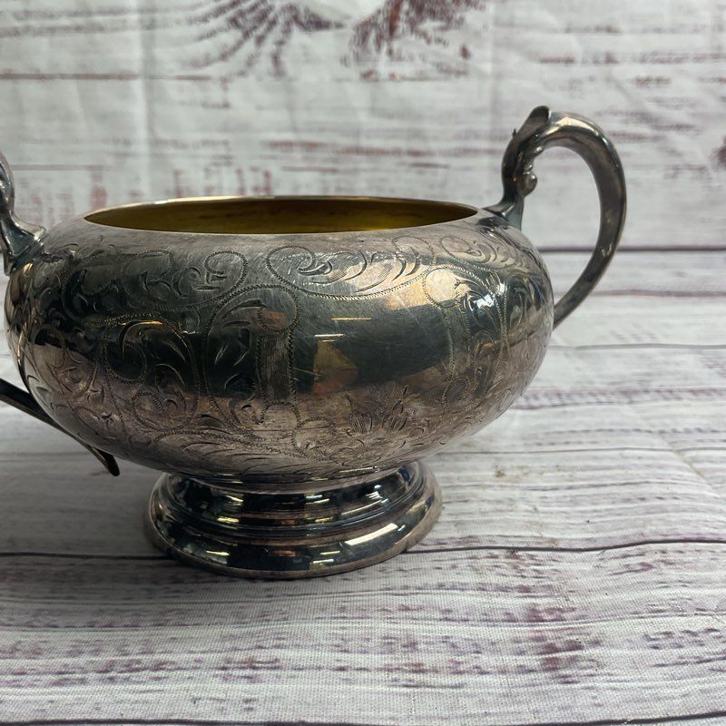Vintage 4" Victorian Silver Plate Embossed 2 Handle Pedestal Serving Bowl
