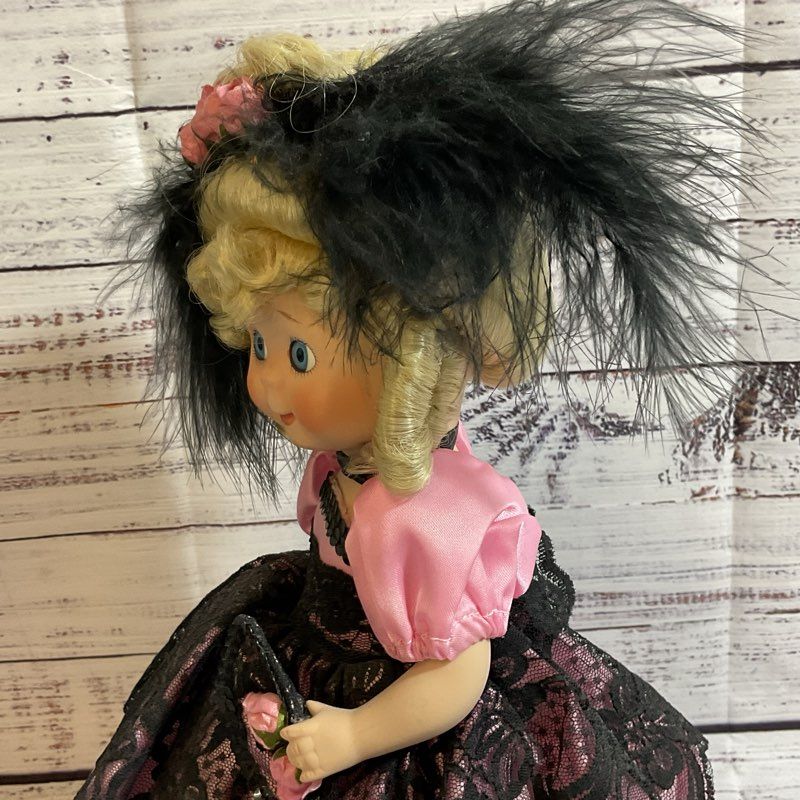 Numbered VTG. PATRICIA LOVELESS Tootie Fifi La Toot Porcelain Doll #591/12,000