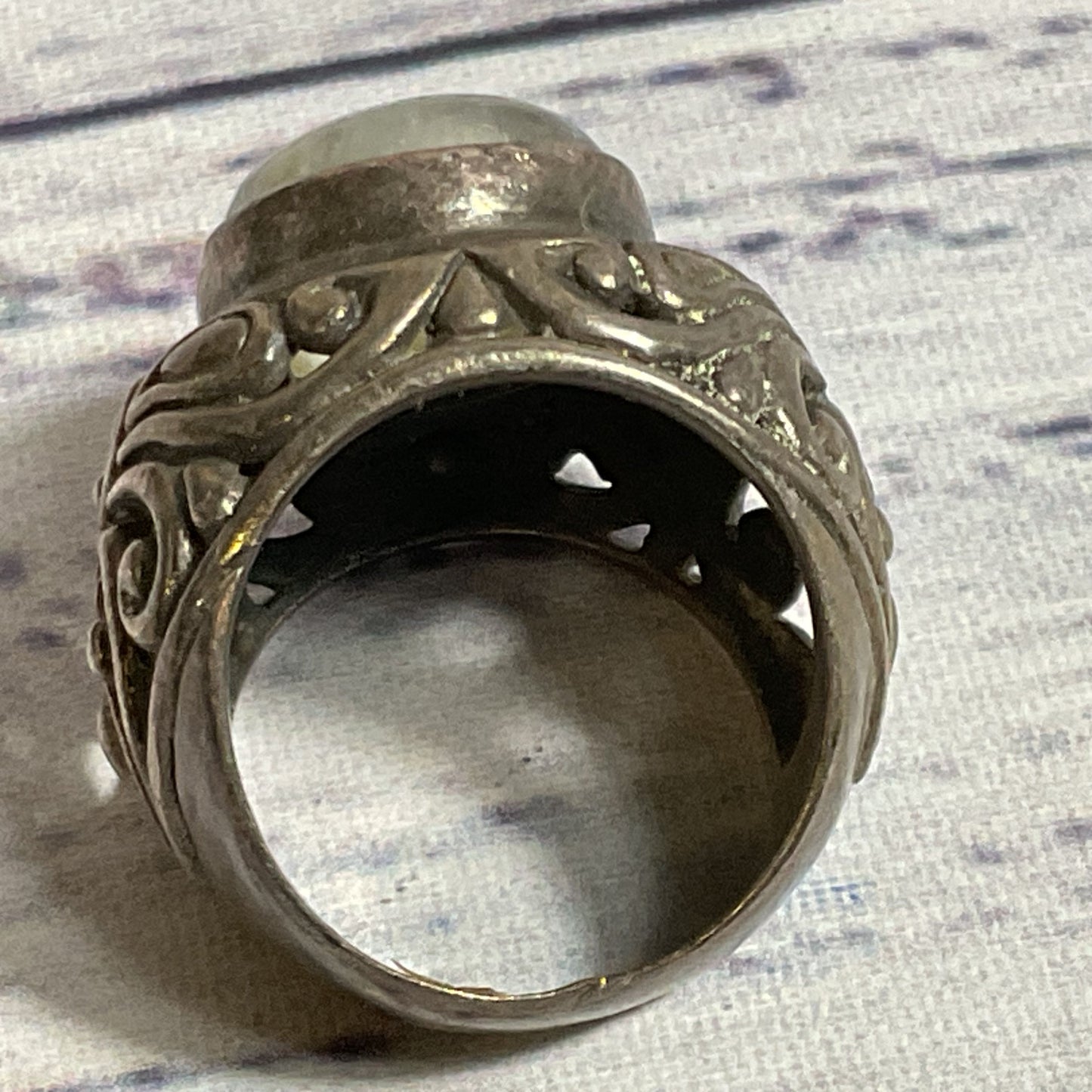 VTG./ANTIQUE Sterling Silver & Cabochon Moonstone 1" Wide SZ 5.75 Ring- 15.86g