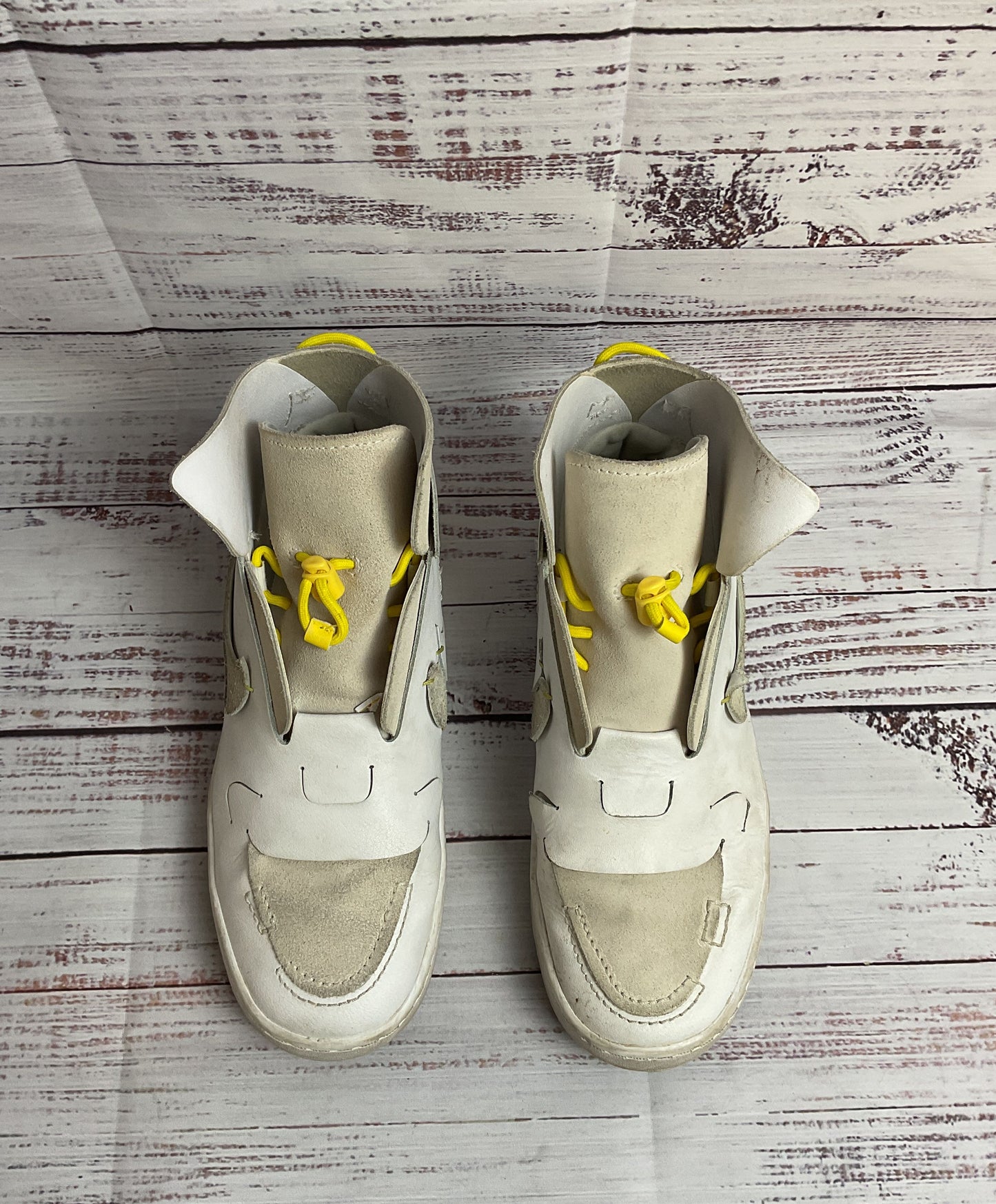 Nike Vandalized LX White/Chrome Athletic Shoe Women 6.5