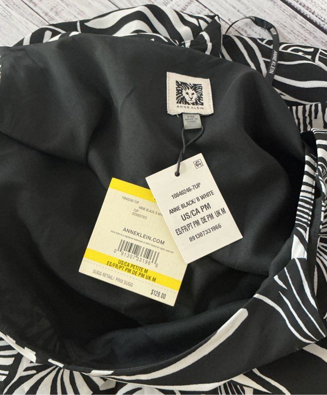 NWT Anne Klein Black and white Maxi Dress Size PM