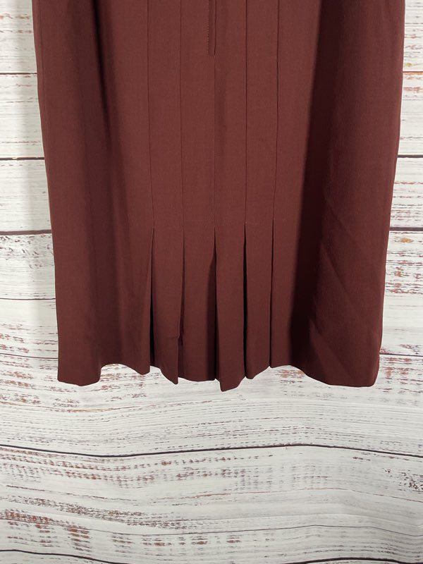 Women's Salvatore Ferragamo Maroon 100 % WOOL Pleated Skirt Size 38 EU/ 7.5-8 US