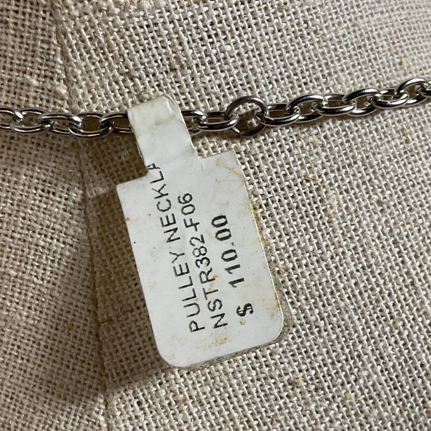 NWT PULLEY Silvertone Pulley Chain Necklace