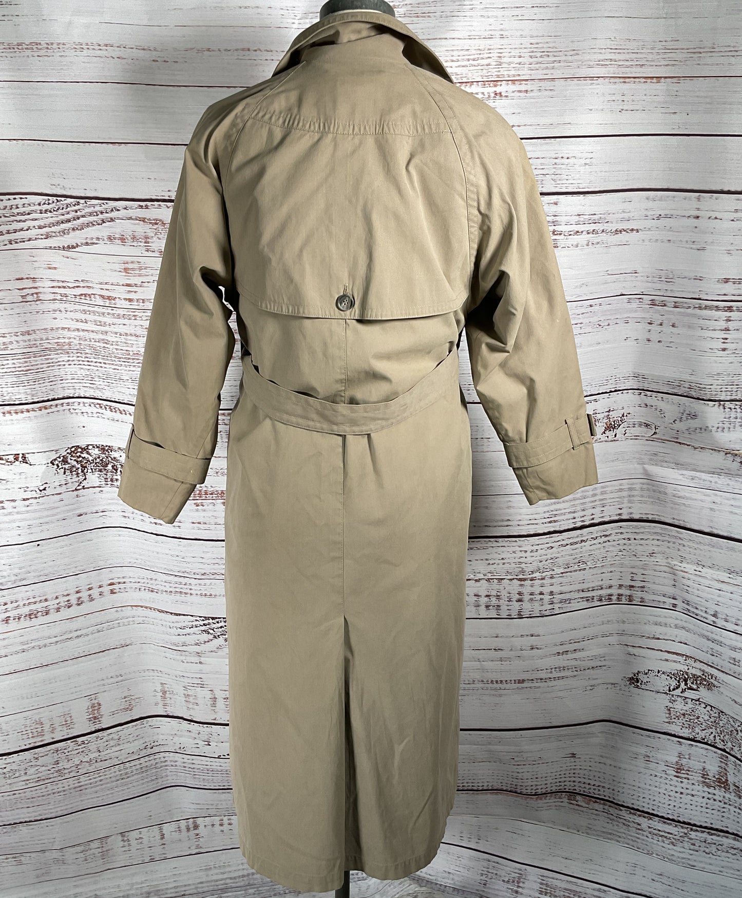 London Fog Vintage Tempo Europa Padded Trench Coat Beige 4P