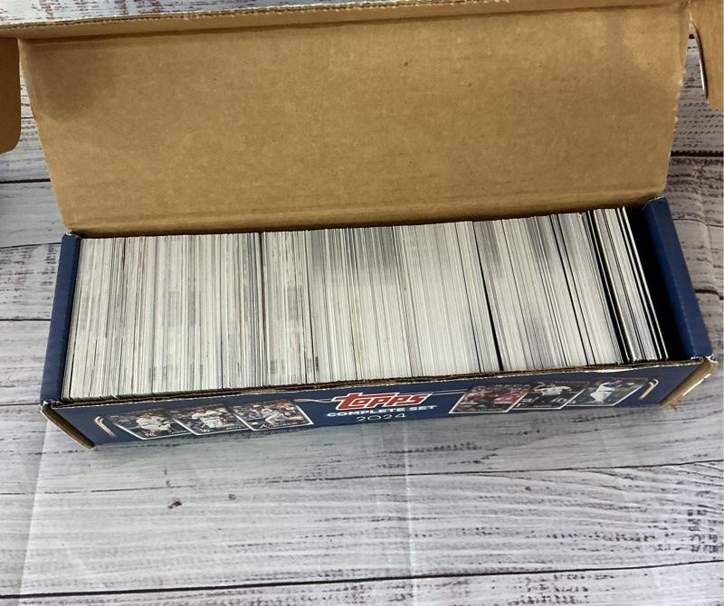 Topps Complete Set 2024 MLB Baseball Cards