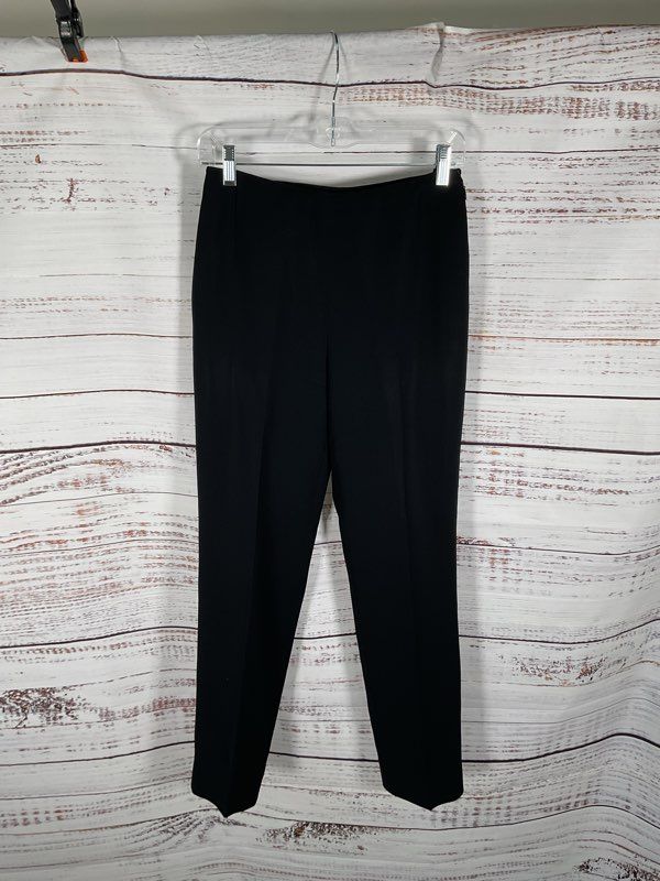 Women's Salvatore Ferragamo Black 100% Wool Skirt Size 40 EU/ 9-9.5 US