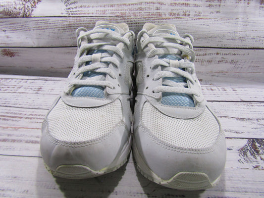 Nike Air Max IVO Pure Platinum Women's Low Top Sneakers Size 10 580519-014