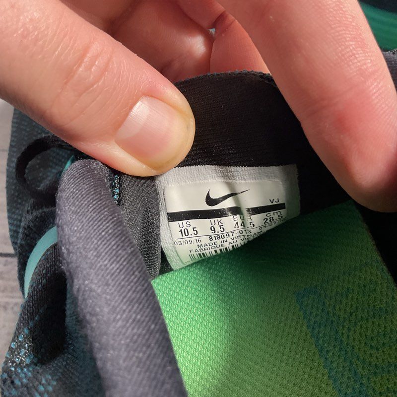 Nike Lunartempo 2 Green Athletic Running Shoe Women's 10.5