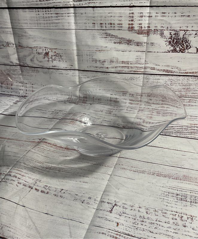 Simon Pearce Chelsea Bowl, Hand Made, 12.5" Art Clear Glass, Made In USA