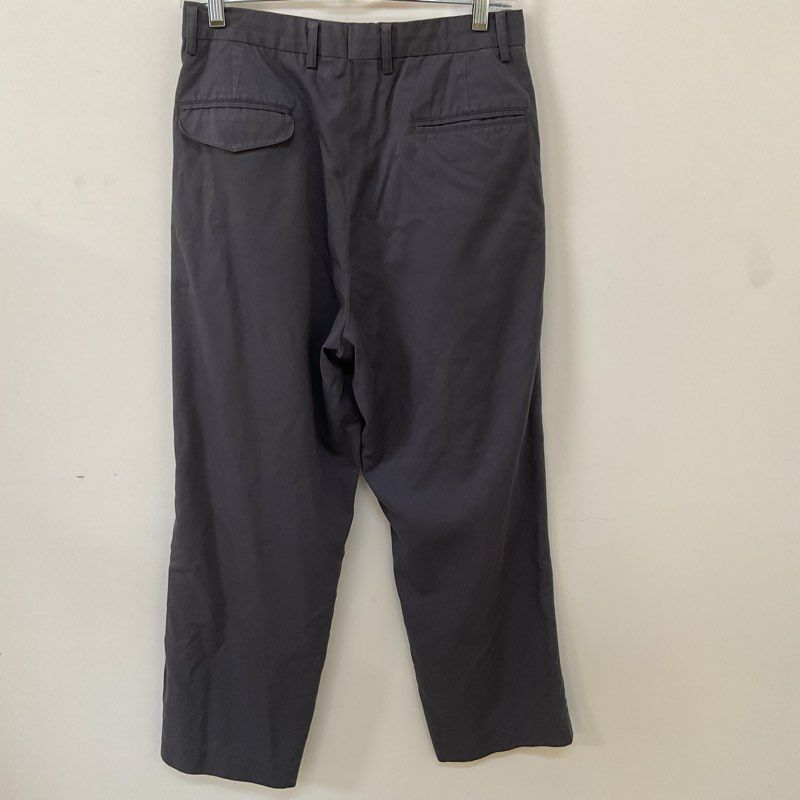 VALENTINO Men's Gray Pleated Pants- SZ 31W x 27L