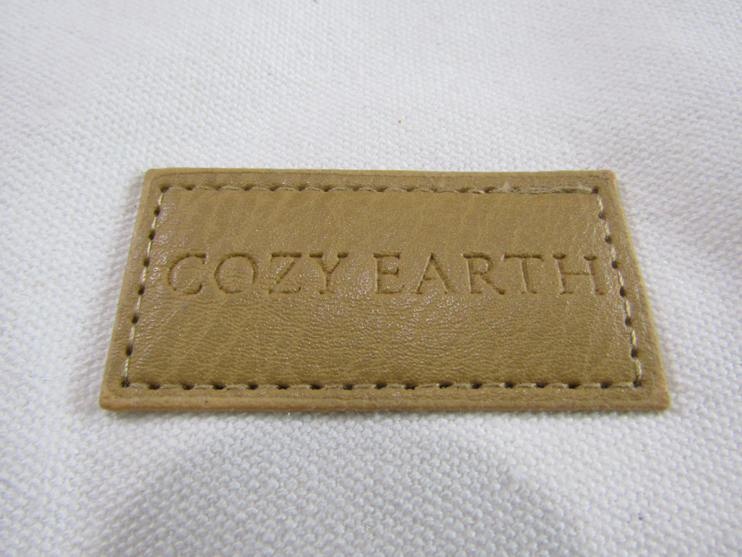 Cozy Earth Women's White Canvas Tote Bag