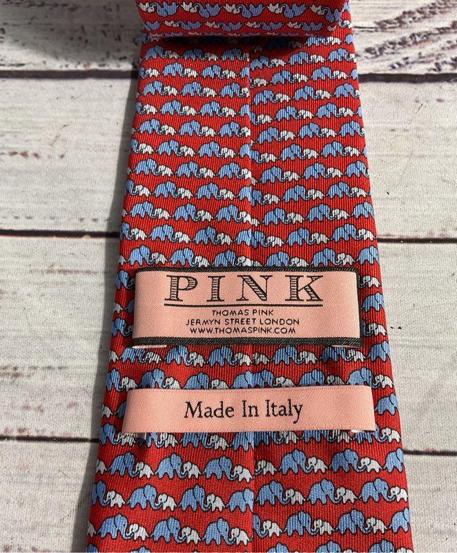 Thomas Pink Men's Red Elephant Pattern Tie Made In Italy 100% Silk