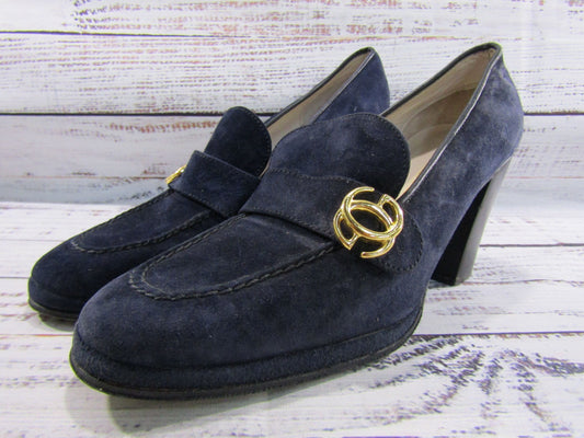 Vintage 1980's Gucci Women's Navy Blue Suede Pumps Size 4 Made in Italy