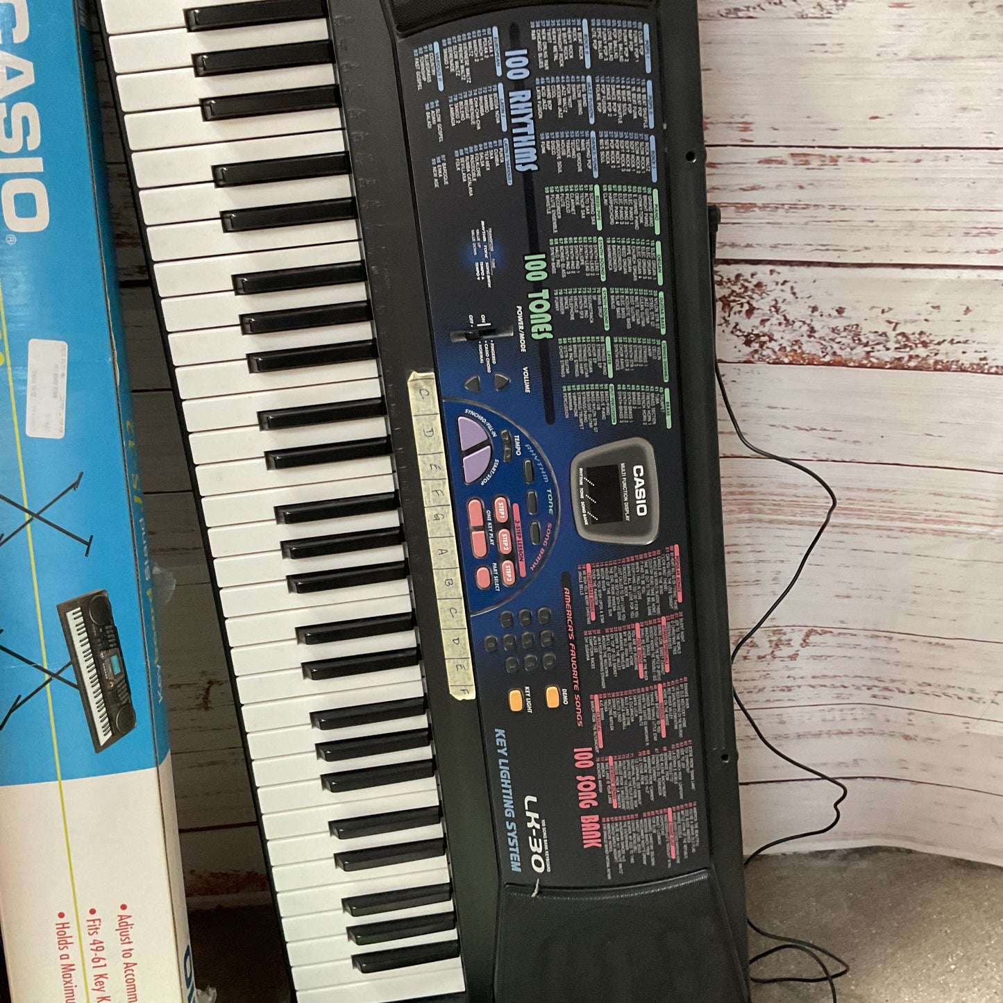 CASIO LK30 Lk 30 100 Song Bank Key Lighting Electric Keyboard with Stand