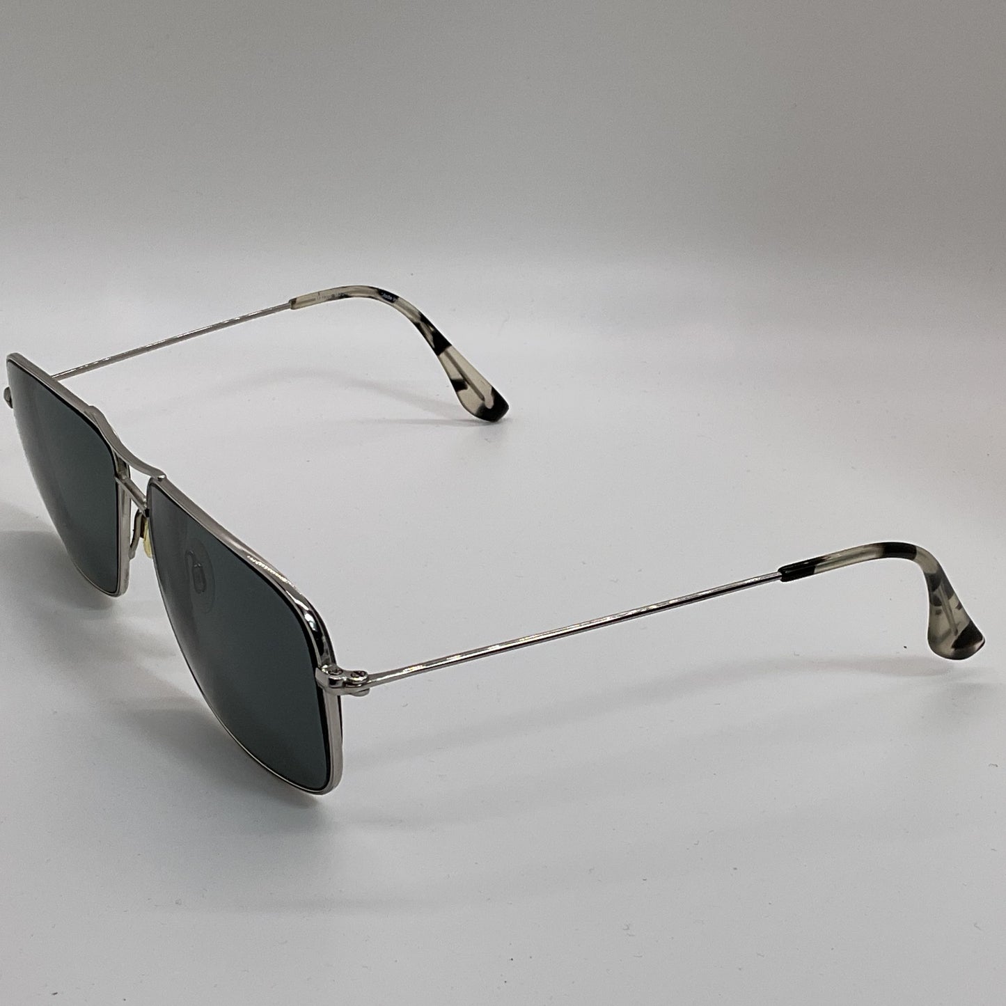 MAUI JIM MJ-246 Wiki Wiki Silver Tone Titanium Aviator Sunglasses- FRAMES ONLY