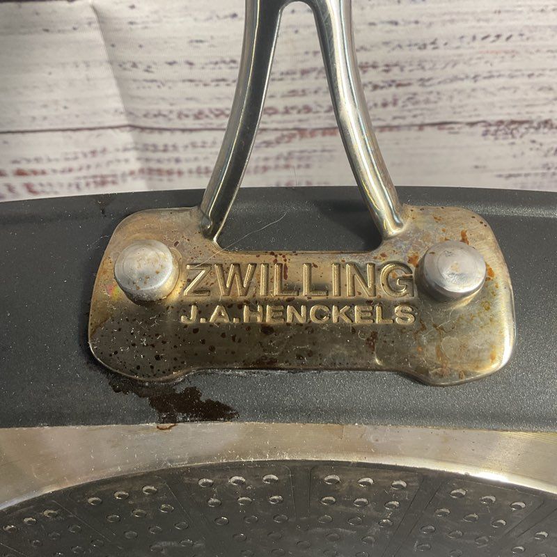 Zwilling J.A. Henckels 11" Nonstick Square Griddle Frying Pan