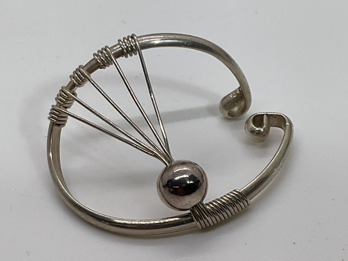 Sterling Silver Artisan Scarf Holder/Clip- 4.36g