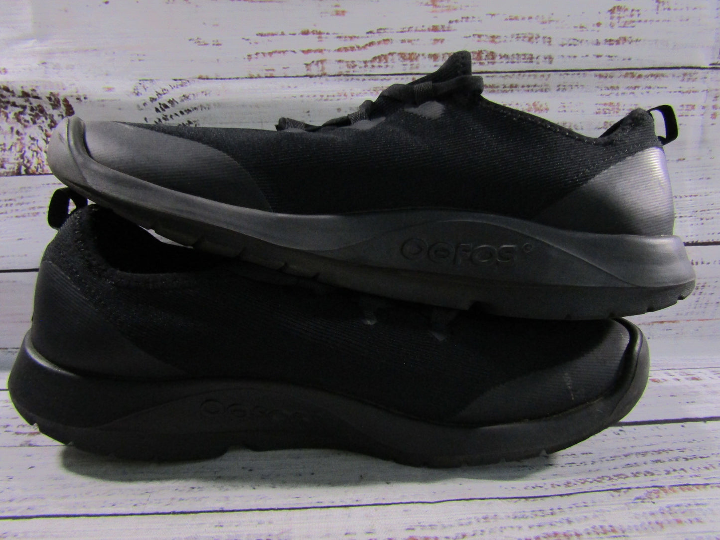 Oofos OOmg Men's Black Low Top Sneakers Size 11.5
