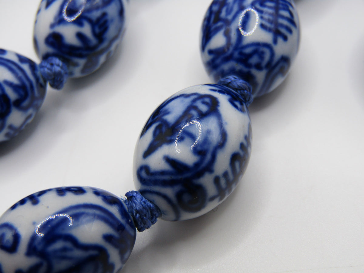 23" 13mm Hand Painted Chinese Ceramic Bead Necklace