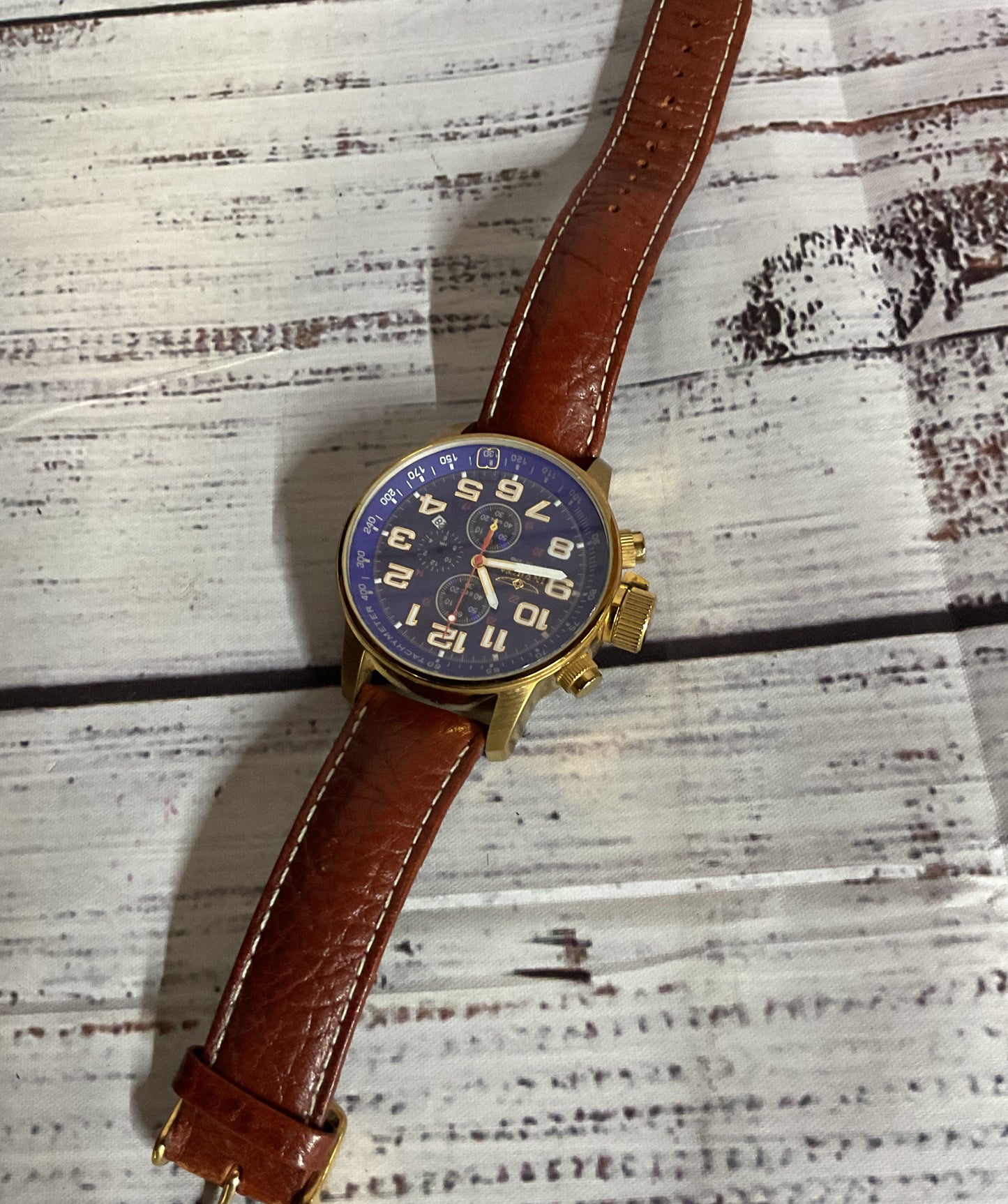 Invicta 3329 Mean's Watch Gold Stainless Steel case Brown Leather Band