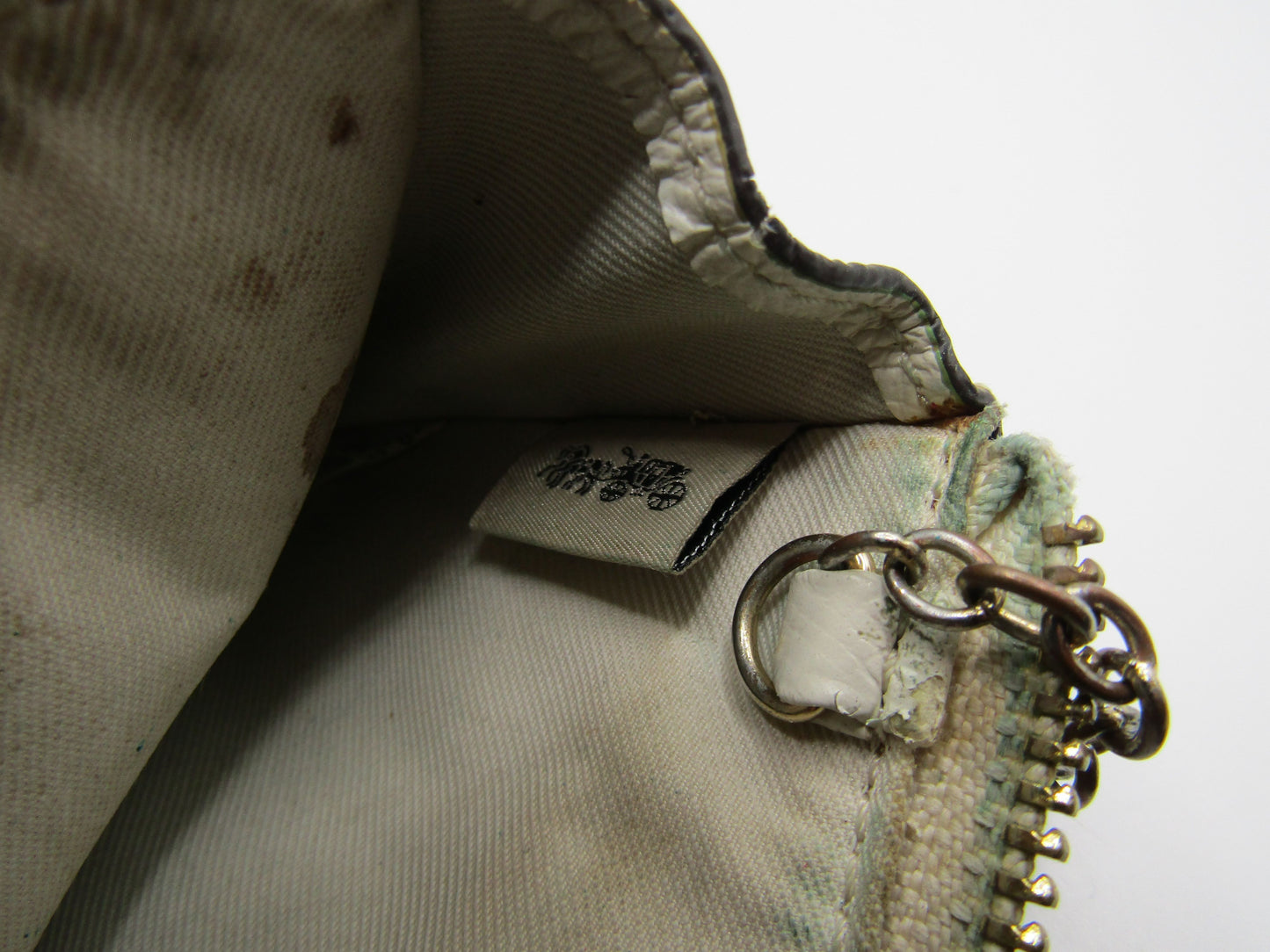 Coach Off White Leather Keychain Wallet ID