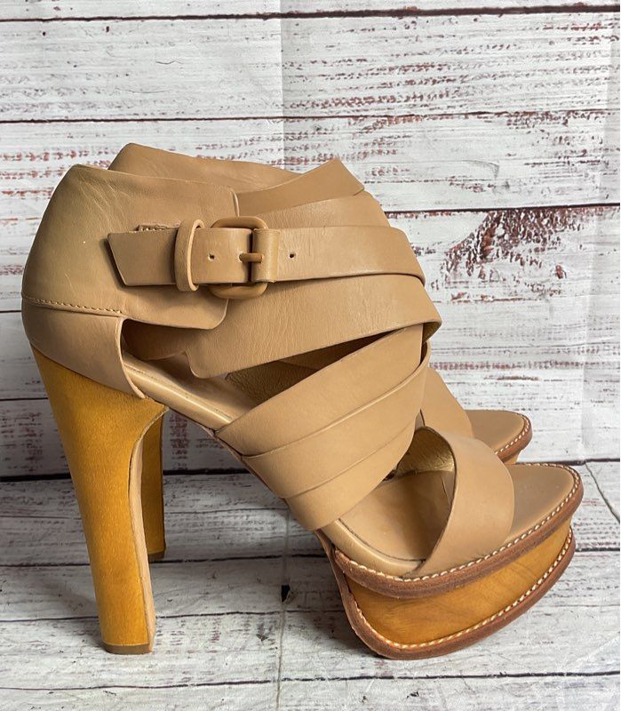 L.A.M.B Leather Anika Platform Buckle Heels Beige 10
