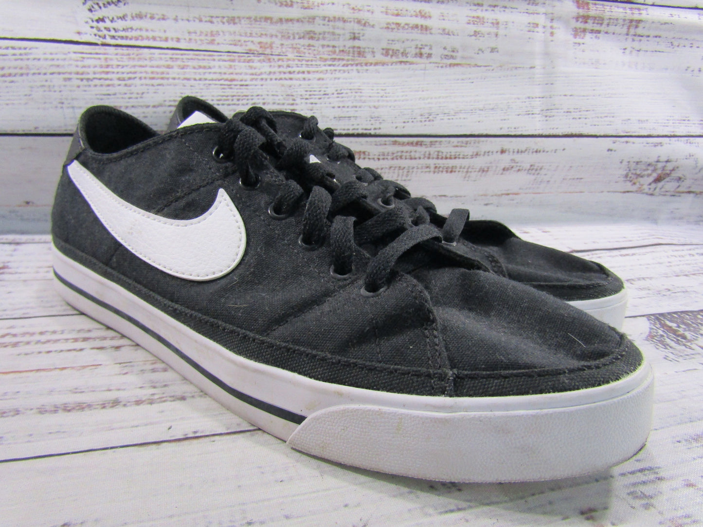 Nike Court Legacy Men's Black Low Top Canvas Sneakers Size 8 CW6539-002