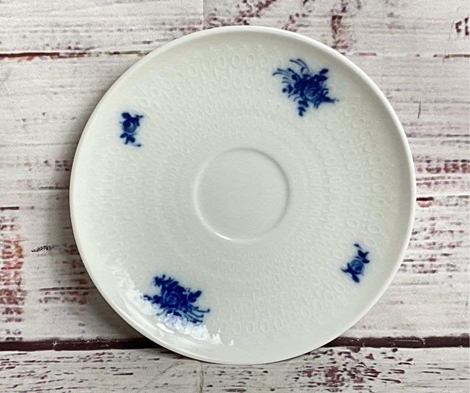 Rosenthal Björn Wiinblad Vintage Linie Rhapsody in Blue 7 Cups & Saucers White