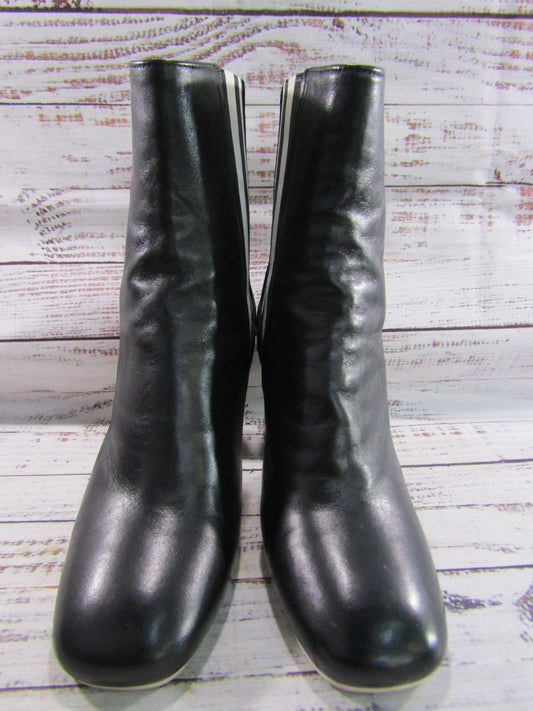 GCDS Women's Black Leather Chelsea Boots Size 8 Made in Italy