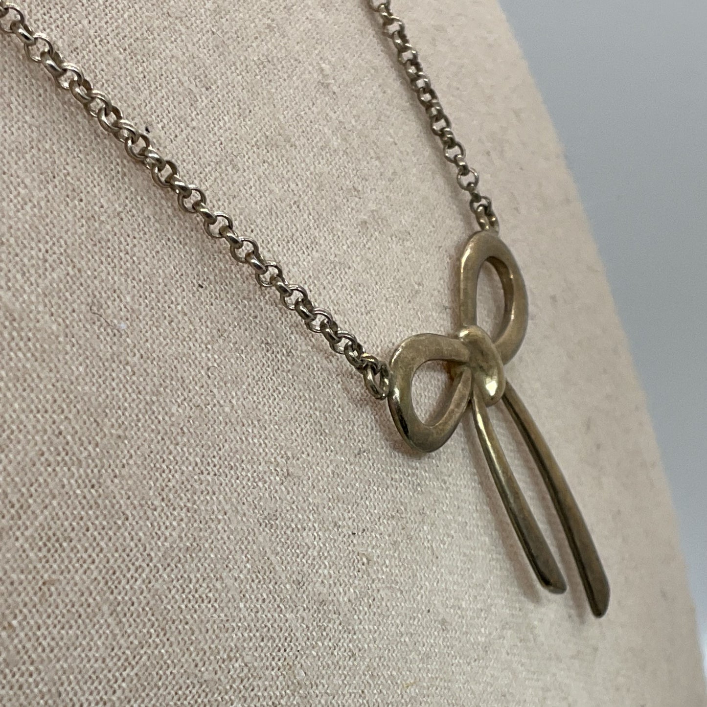REEB Sterling Silver Tied Bow Pendant 18" Rolo Chain Necklace- 8.82g