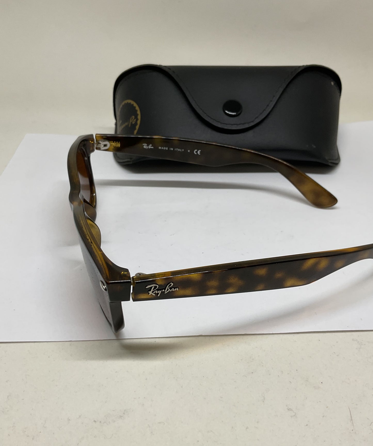 Ray Ban RB2132 Wayfarer Tortoise Sunglasses - Size 145 Italy FRAMES ONLY