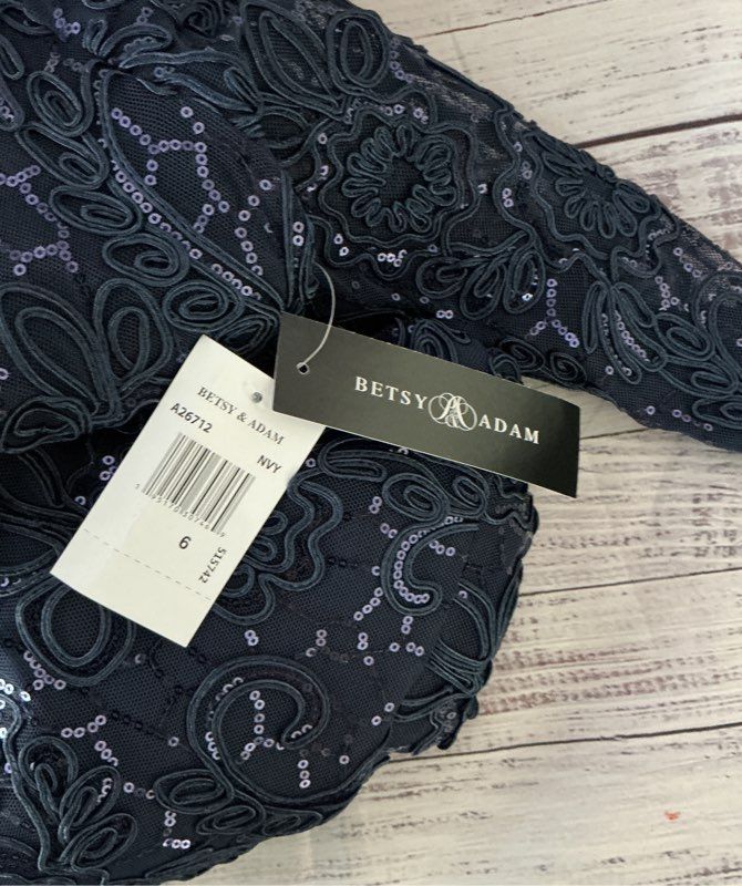 NWT Betsy & Adam Navy Blue Mesh Sequined Dress with embroidered design Size 6