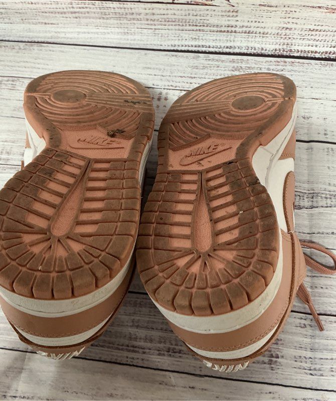 Women's Nike Dunk Low in Rose Whisper Size 7.5 Retail $125