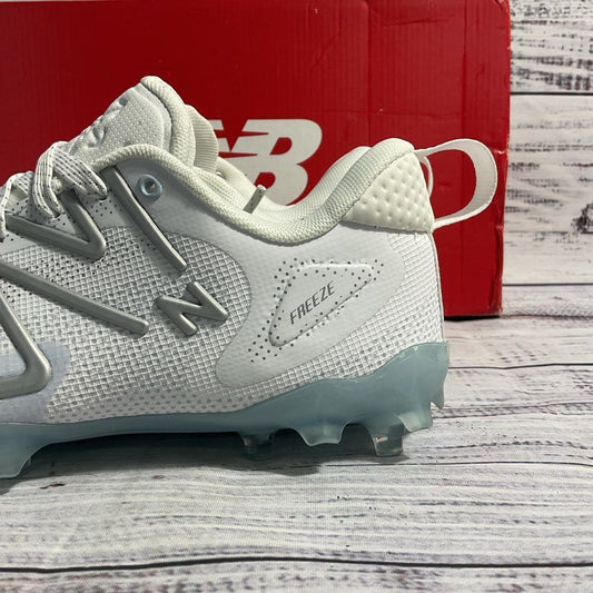 NOB New Balance FreezeLX v4 Low White Lacrosse Cleats 5 Men's/6.5 Women's