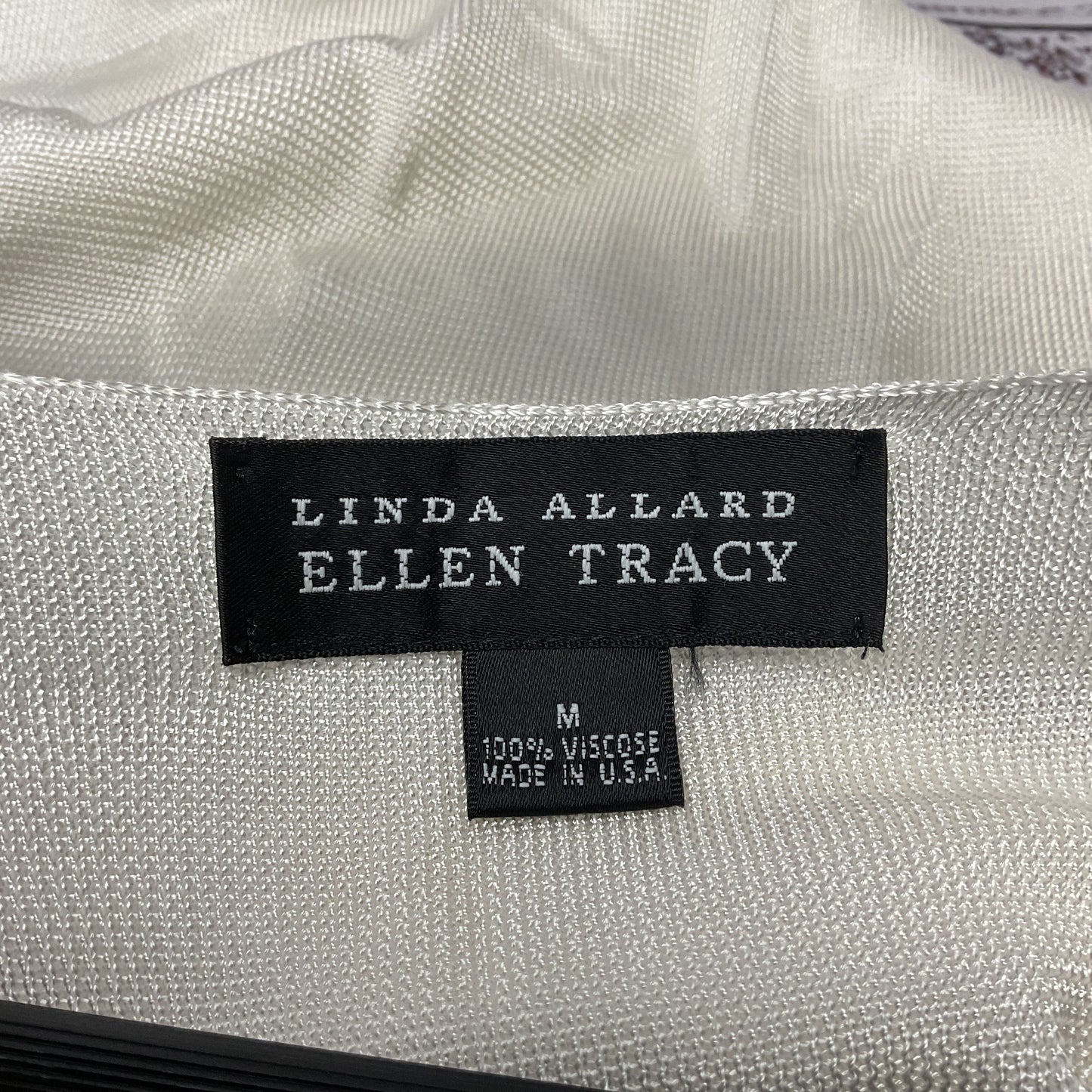 Ellen Tracy Linda Allard White Viscose Knit Shirt Top - Size M