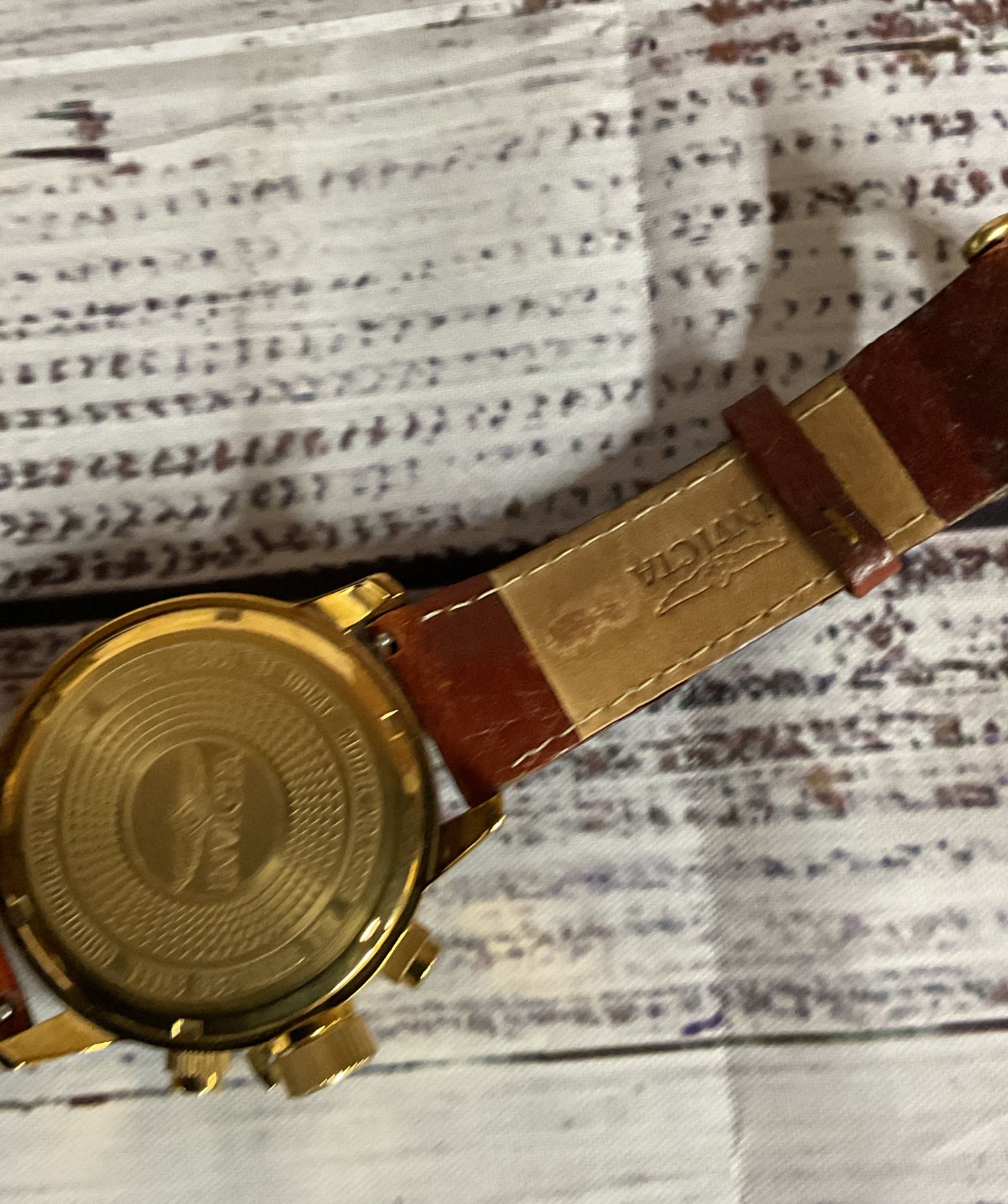 Invicta 3329 Mean's Watch Gold Stainless Steel case Brown Leather Band