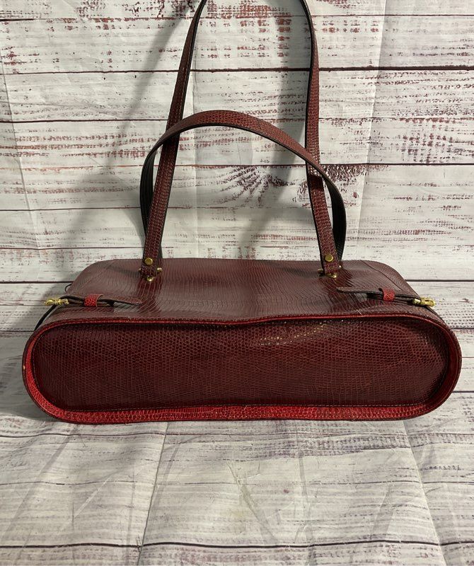 Vintage Lo Mascolo Women's Snake Embossed Red Leather Shoulder Bag