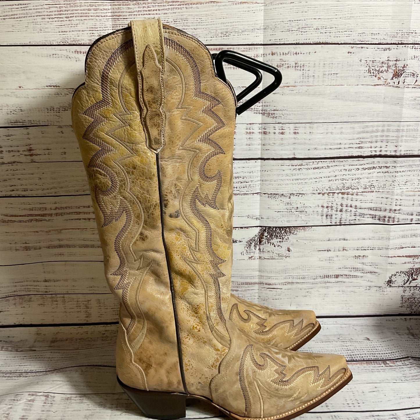 DAN POST Women's Tan High Cowboy Boots- SZ 9M (AS-IS- HAS STAINS)