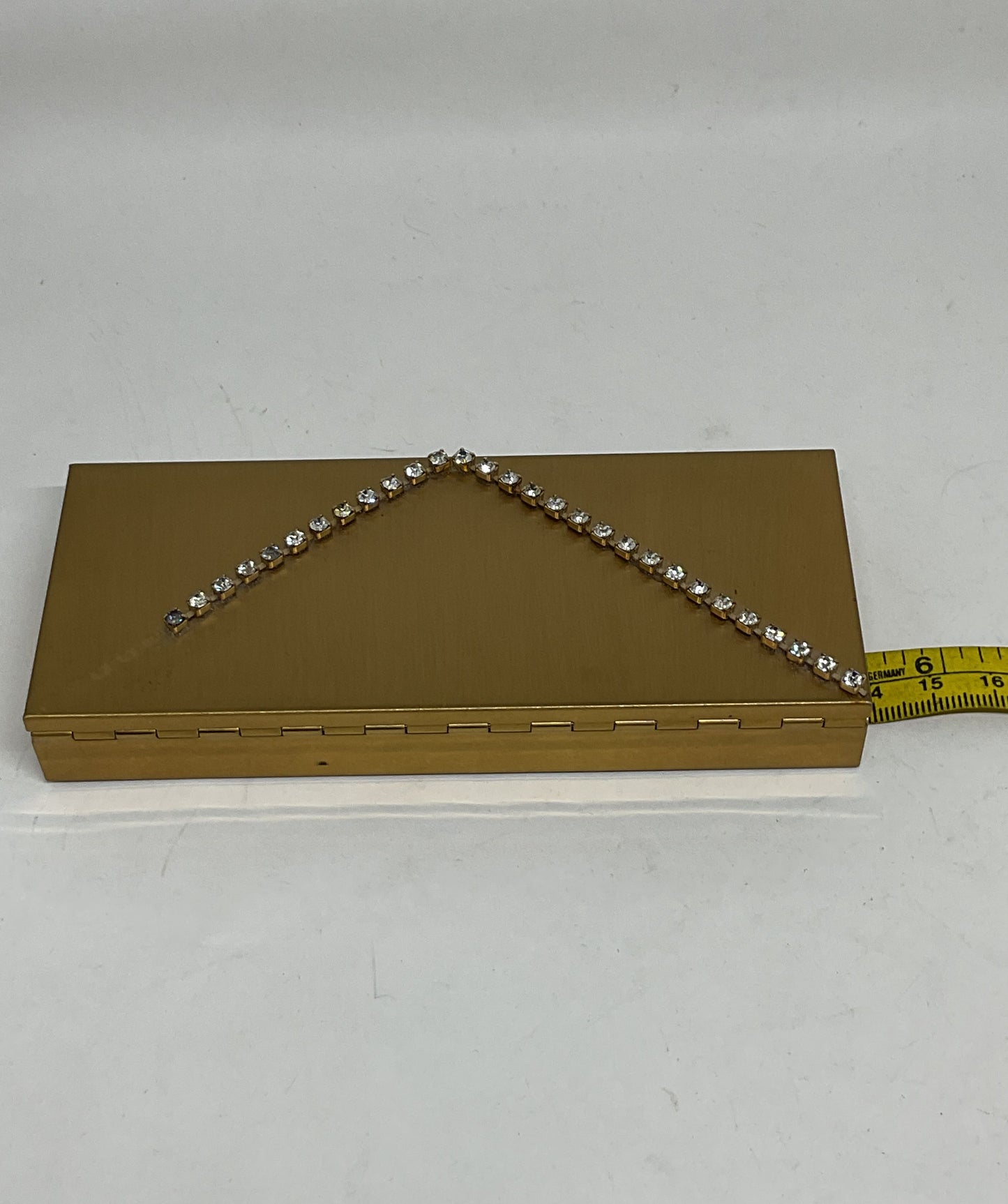 Vintage Pigeon Gold Tone Cigarette Case With Flip Up Lighter