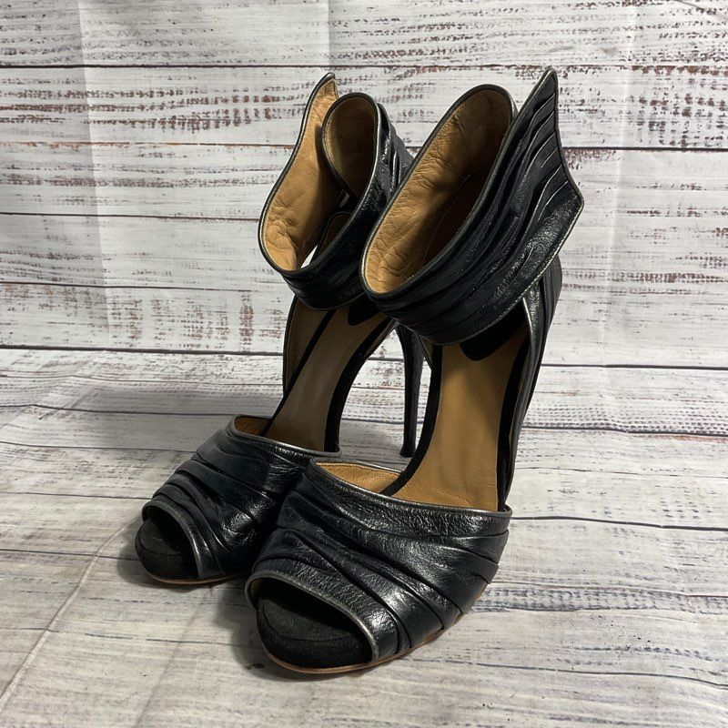 Chloe Lauren Black Leather/Snakeskin Ankle Wrap Stiletto Heel Women's Size 6
