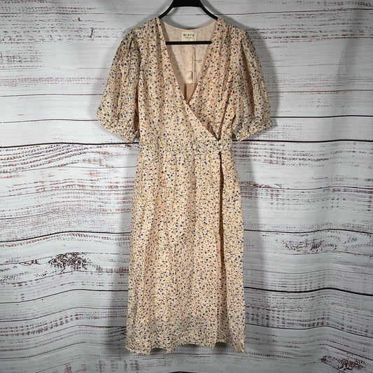 NWT Mirth Krabi Crossover Champagne Floral Print Short Sleeve Dress - Size M
