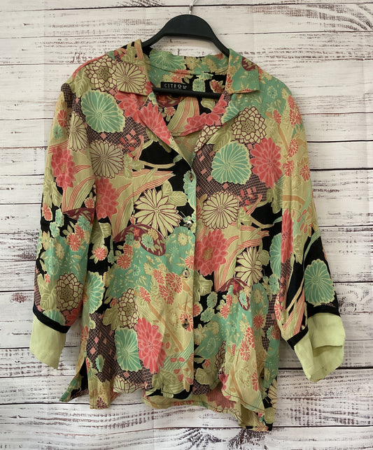 Women's Citron Floral Button down Blouse Size S