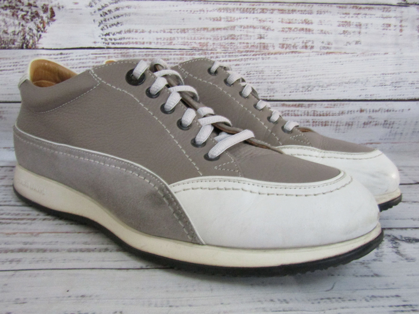 Giorgio Armani Men's Gray Low Top Leather Sneaker Size 8 Made in Italy