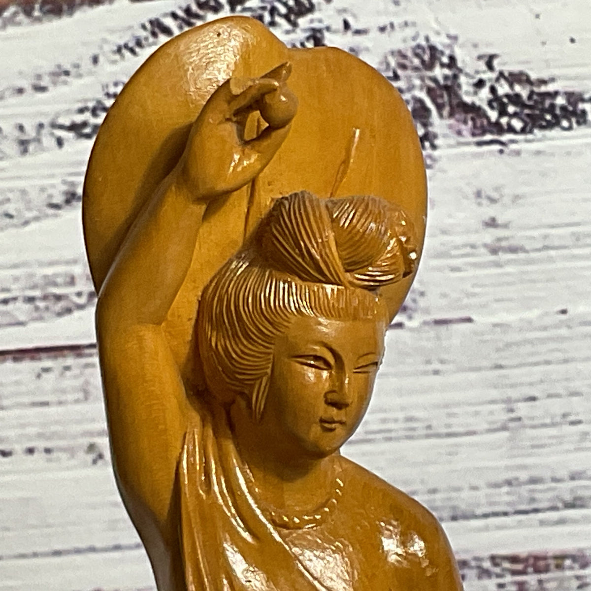VTG./ANTIQUE Carved Boxwood Chinese Woman with Lily Pad- 7.25"